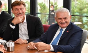 Binali Yıldırım’dan Bahçelievler Belediyesi Sempati Sosyal Tesisleri’ne ziyaret