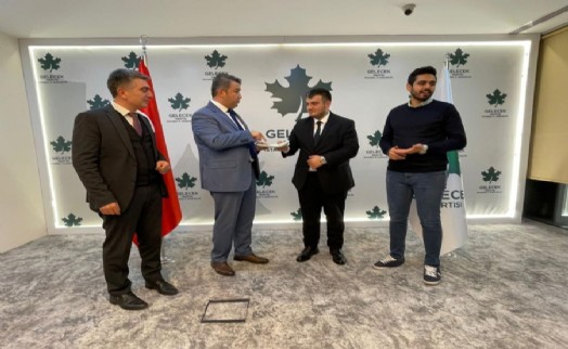 Gelecek Partisi Ümraniye'de bayrak değişimi