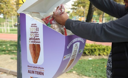 Zeytinburnu’nda bayat ekmekler yeme dönüşüyor