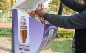 Zeytinburnu’nda bayat ekmekler yeme dönüşüyor