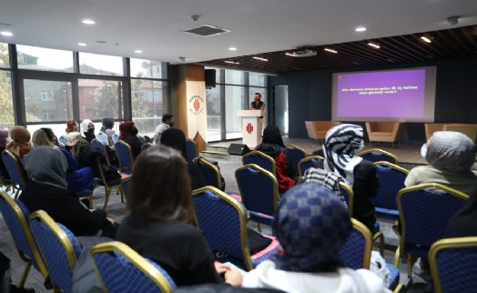 Ümraniye’de ‘Aile Okulu’ eğitimlere başladı