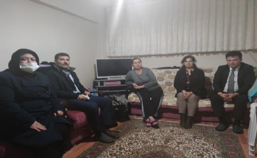 Başkan Arslan Bayrampaşa’da ev ziyaretlerini sürdürüyor