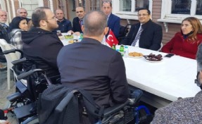 Başkan Zeynel Kızılkaya engelli vatandaşlarla buluştu