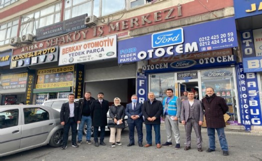 Başkan Özaydemir esnafın sıkıntılarını dinledi