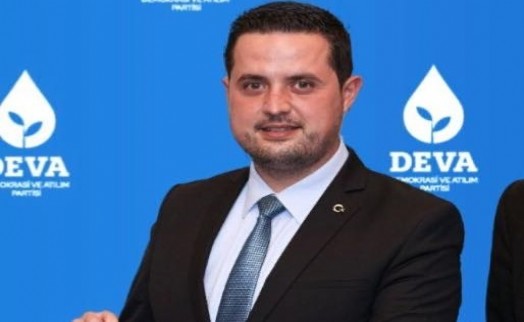 Başkan Parlakyıldız’dan asgari ücret tepkisi: ‘Bu milleti enflasyona ezdirdiniz’