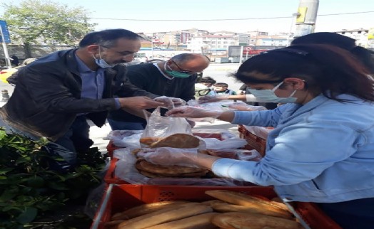 MUSTAFA ÖZER, ‘ÜMRANİYELİ KOMŞULARIMIZLA EKMEĞİMİZİ PAYLAŞTIK’