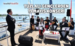 TUZLALI GENÇLER, ATATÜRK’ÜN SEVDİĞİ ŞARKILARI SÖYLEDİ