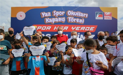 Çekmeköy’de 3 bin çocuk yaz spor okulu sertifikası aldı