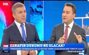 Babacan: ‘‘200 liralık banknotlar tedavüle ilk çıktığında 123 dolar değerindeydi bugün 23 dolara düştü''