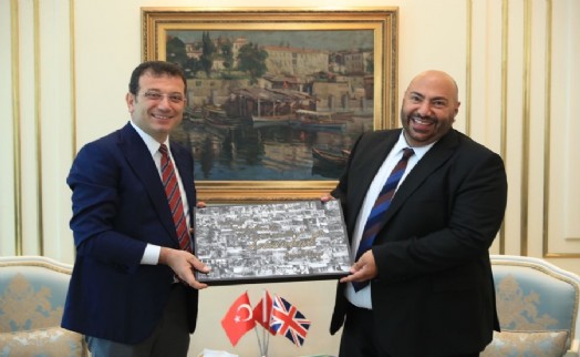 Anne-babası KKTC’li olan Birleşik Krallık’ın yeni İstanbul Başkonsolosu Poleo, İmamoğlu’nu ziyaret etti