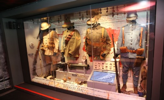 ‘Çanakkale Savaşları Mobil Müzesi’ Bayrampaşa’da açıldı