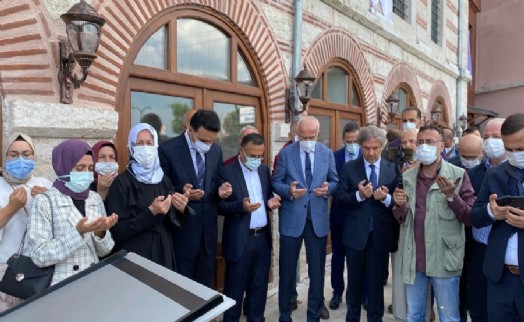 Sarıyer’de restorasyonu tamamlanan tarihi Hacı Kemalettin Camii ibadete açıldı