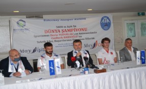 Dünya şampiyonu sporcu destekçileriyle buluştu!