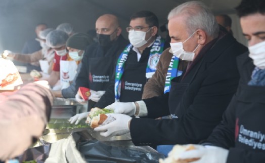 Ümraniyeliler Hamsi Festivali'ne akın etti