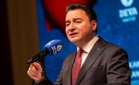 Ali Babacan ‘Türkiye’yi demokratik ülkeler ligine yükseltmekte kararlıyız’
