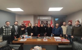 CHP Beşiktaş gençlerin sorunlarını konuştu