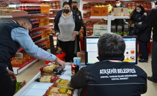Ataşehir’de 3. Sosyal Market açıldı