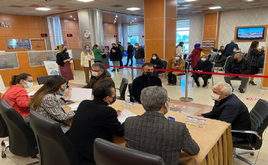 Başkan Şadi Yazıcı vatandaşla bir araya geldi