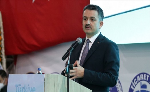 Bakan Pakdemirli koronavirüse yakalandı