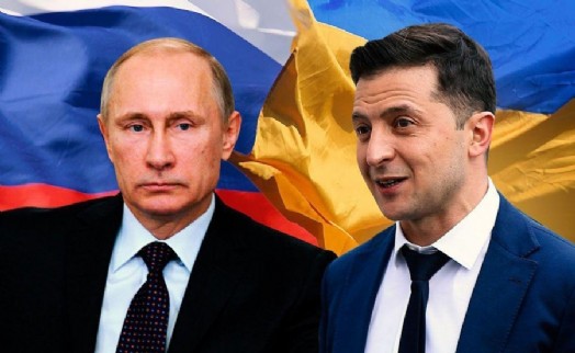 Zelenskiy ile Putin’den flaş açıklamalar! ‘Müzakere masası...’