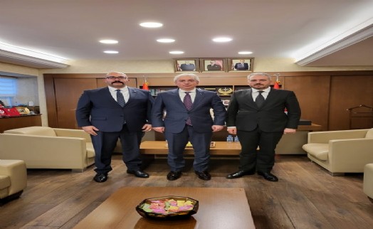 MHP Arnavutköy’de bayrak değişimi