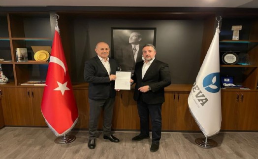 DEVA Partisi Eyüpsultan’da bayrak değişimi