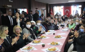 Ümraniye’de İYİ Partili kadınlar buluştu