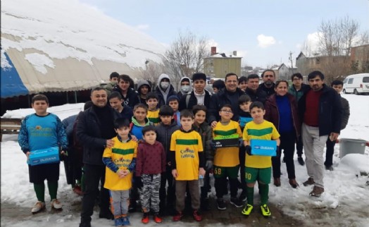 Başkan Zeynel Kızılkaya geleceğin yıldızlarıyla buluştu