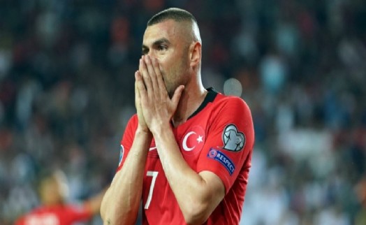 Burak Yılmaz Milli Takımı bıraktı