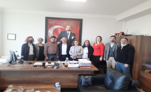 CHP Çekmeköy yaşlı vatandaşları unutmadı