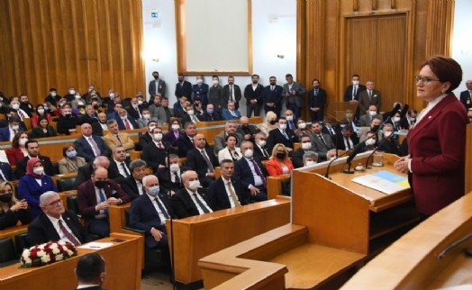Akşener Cumhurbaşkanı Erdoğan'a yüklendi 'Herşeyoloji profesörü Sayın Erdoğan...'