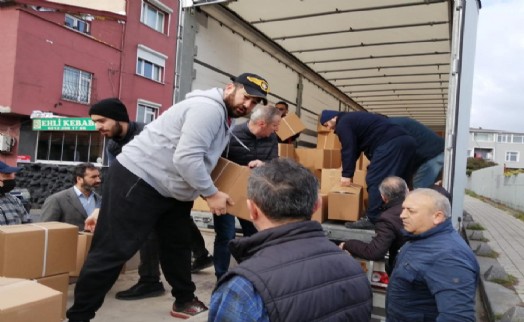 AK Parti Sarıyer ihtiyaç sahiplerinin yanında