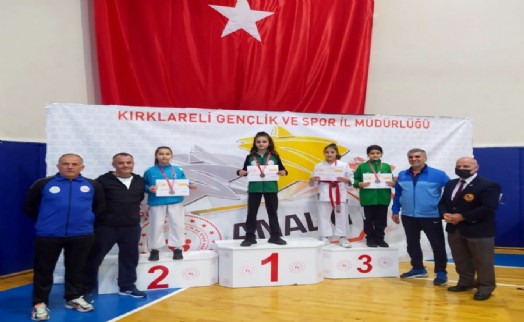 Ümraniye sporda adından söz ettiriyor