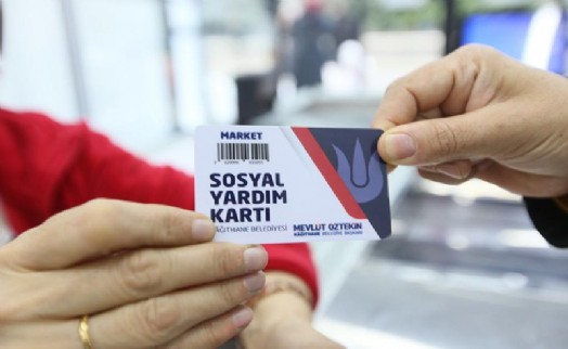 Kağıthane’de ‘Elden Gönüle’ sosyal yardım