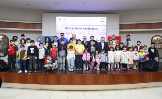 Ramazan ayı Ümraniye’de çocuklarla şenlendi