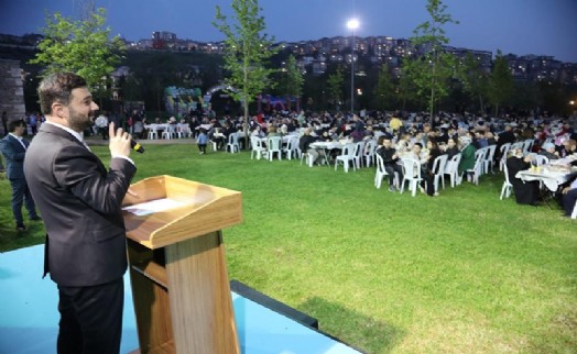 Başkan Öztekin belediye personeliyle iftar yaptı
