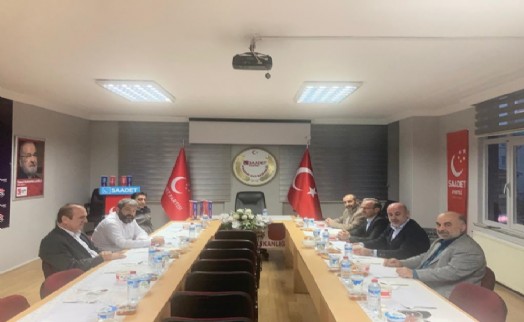 Saadet Partisi Ataşehir iftarda buluştu