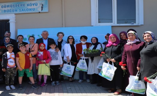 Başkan Genç Sarıyer’deki üretici kadınlarla buluştu