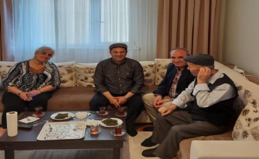 CHP Ümraniye’de çalmadık kapı bırakmayacak