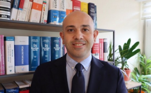 İltan Ekmekçioğlu ‘Kırgınlıkların, küskünlüklerin bittiği bir bayram dilerim’