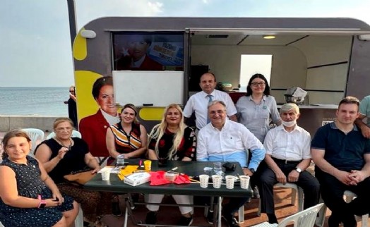 İYİ Parti karavanı Tuzla’da faaliyete geçti