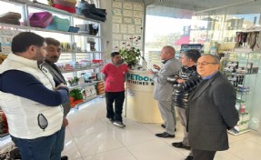 İYİ Parti Sancaktepe esnafını dinliyor