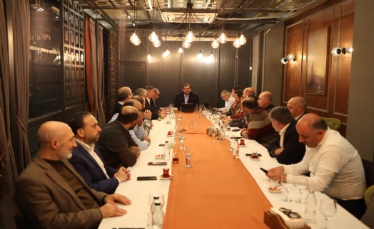 Başkan Ömer Faruk Yazıcı ilçe başkanlarıyla seçim çalışmalarını değerlendirdi