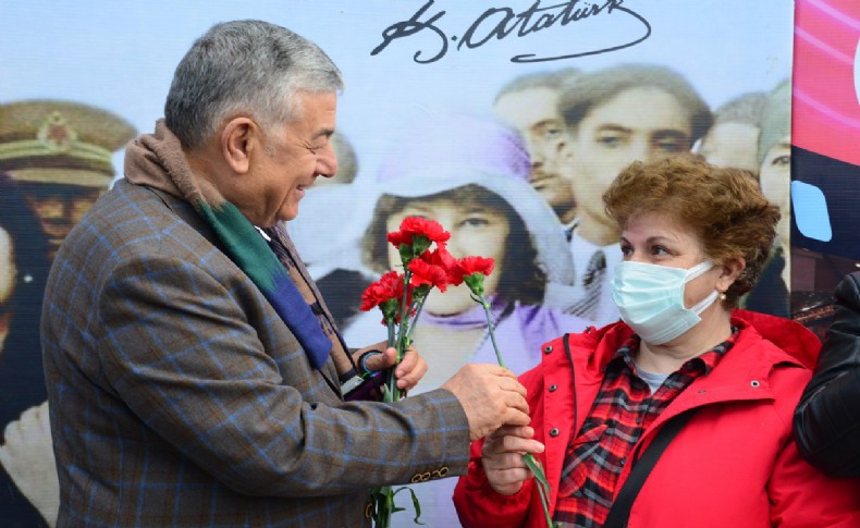 Başkan Genç’ten kadınlar için en anlamlı imza!