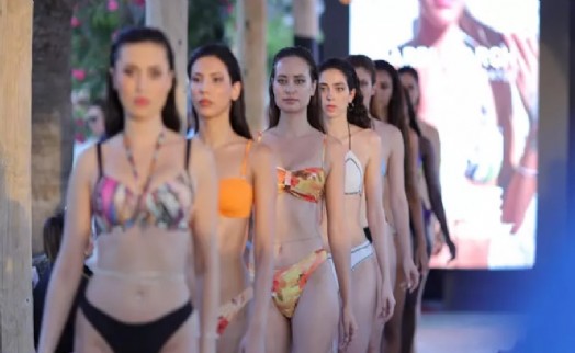 Datça’da moda rüzgarı esti!