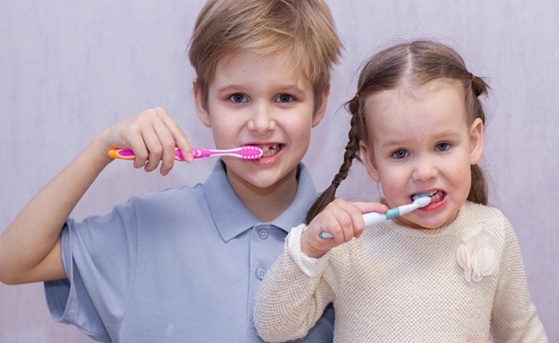 Çocuğunuzun diş sağlığı için bunlara dikkat!
