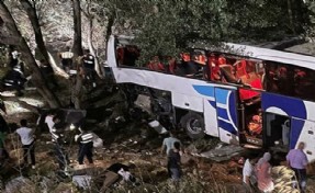 Yozgat’ta feci kaza! 12 kişi hayatını kaybetti