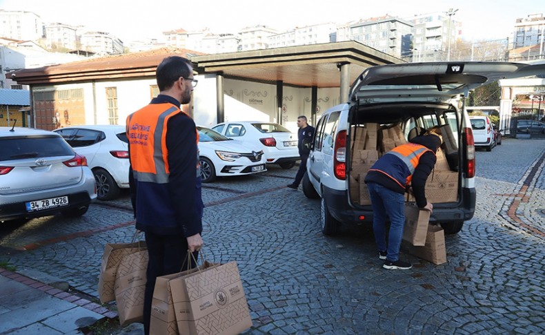 Kağıthane Belediyesi’nden berber ve kuaförlere jest