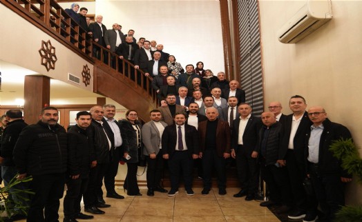 Başkan İsmet Yıldırım mahalle başkanlarıyla seçimi konuştu