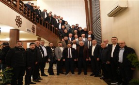 Başkan İsmet Yıldırım mahalle başkanlarıyla seçimi konuştu